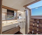 Includes privet companionway